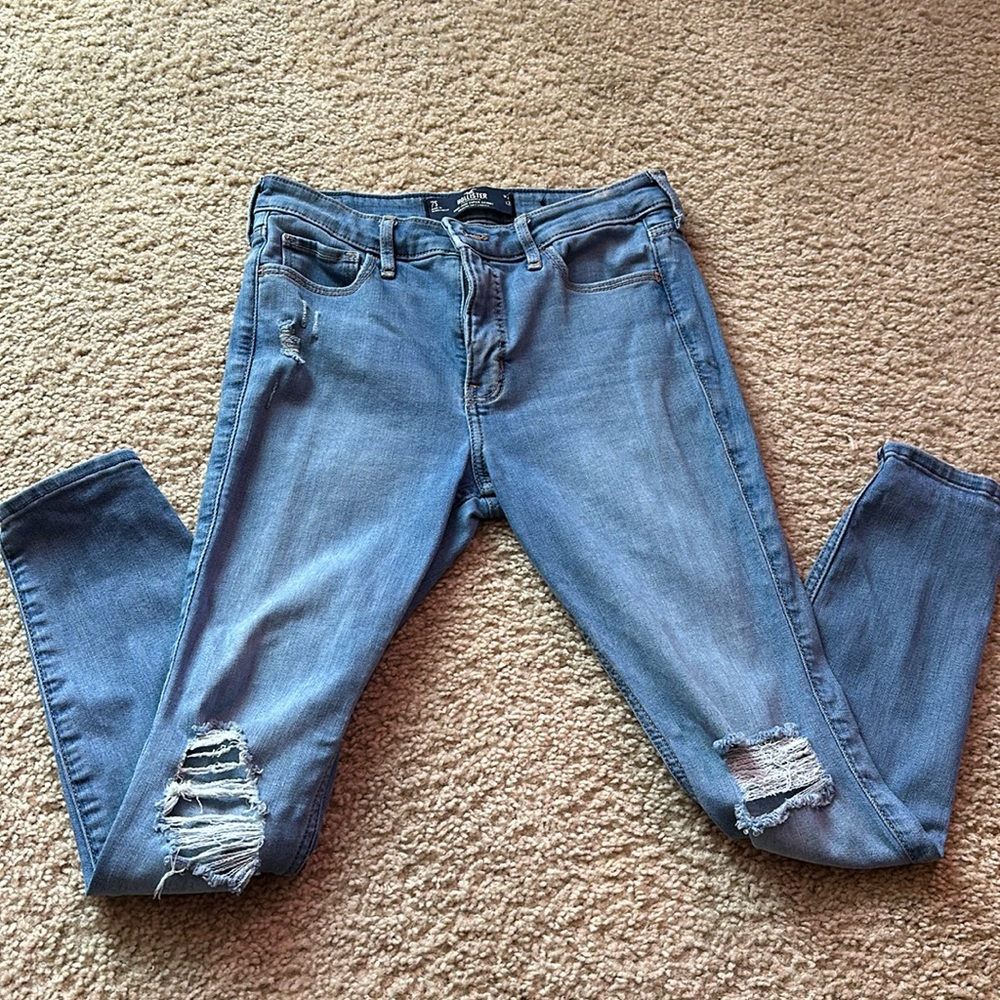 Hollister High-Rise Super Skinny Jeans